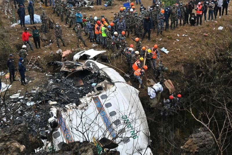 尼泊爾空難無人生還 失事客機黑盒子找到了！   