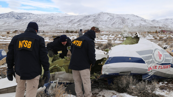 5人罹難醫療機 墜毀前已解體