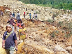 巴布亞紐幾內亞山崩滅村 逾2000人遭活埋