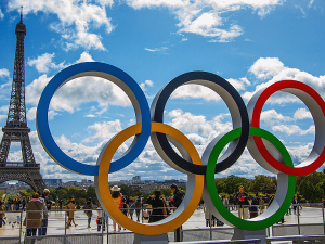 巴黎奥运7月26日开幕 将在塞纳河上举行