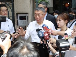 柯文哲住處黨部被搜 嗆執政當局應該說明有什麼證據